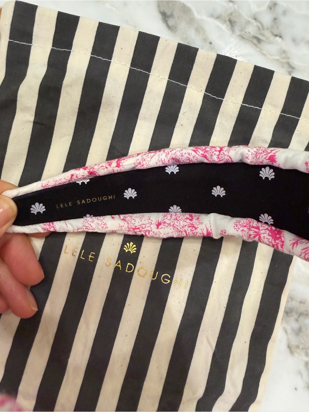 Lele Sadoughi Pink Toile Headband with Knot - Picture 3 of 5